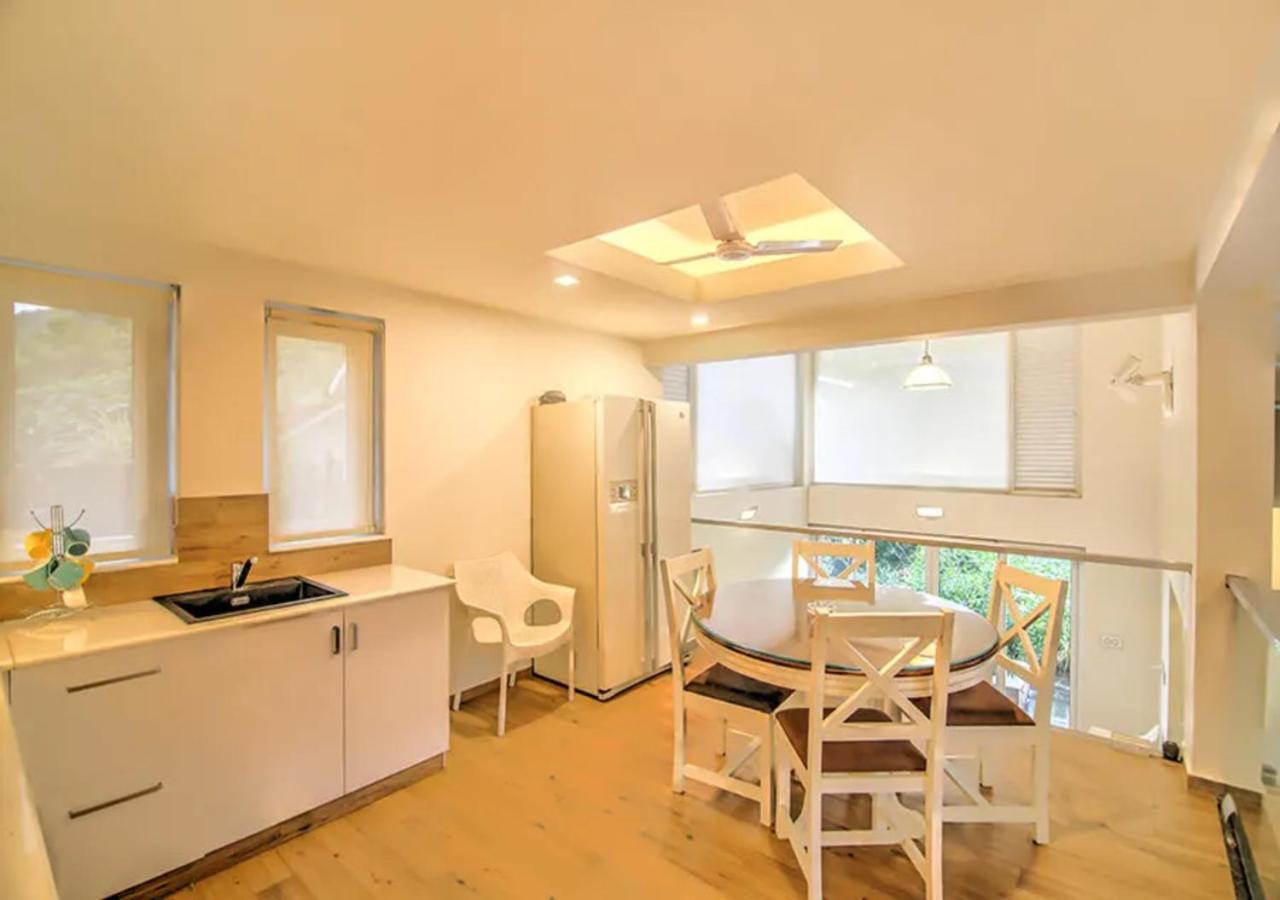 Dazzle Villa Resort Калпетта Екстер'єр фото